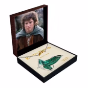 SalesOne The Lord of the Rings The One Ring & Frodo's Brooch Replica Set