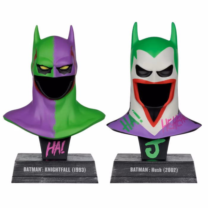 McFarlane DC Direct Batman Hush & Knightfall Jokerized Gold Label 1/3 Cowl Replica 2-Pack - Görsel 3