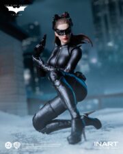 INART – THE DARK KNIGHT RISES™ – CATWOMAN™ 1/12 SCALE ACTION FIGURE - Görsel 5