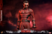HOT TOYS – DAREDEVIL: BORN AGAIN™ – DAREDEVIL 1/6 SCALE COLLECTIBLE FIGURE – TMS154 - Görsel 3