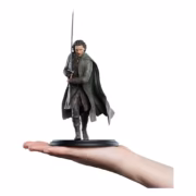 Weta Workshop The Lord of the Rings Aragorn Miniature Statue 20,5 cm