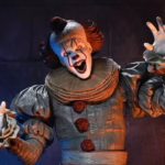NECA IT: Welcome to Derry Pennywise 1/4 Scale Action Figure 46 cm
